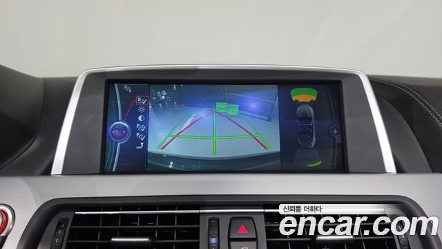 BMW 6-Series 2013 — photo 21