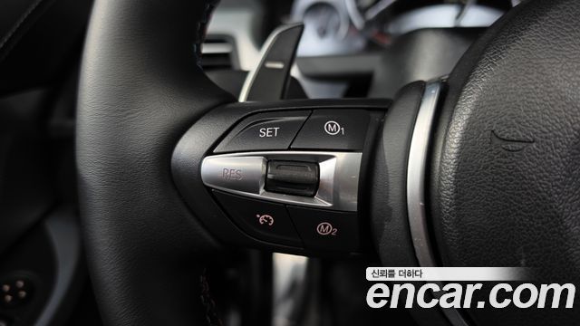BMW 6-Series 2013 — photo 23