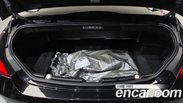 BMW 6-Series 2013 — photo 25