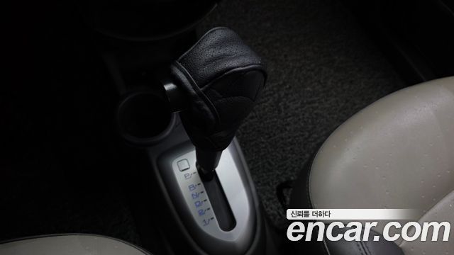Chevrolet Korea Spark 2012 — photo 9
