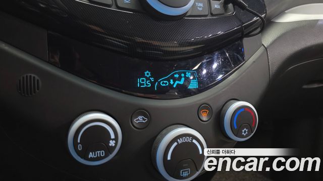 Chevrolet Korea Spark 2012 — photo 17