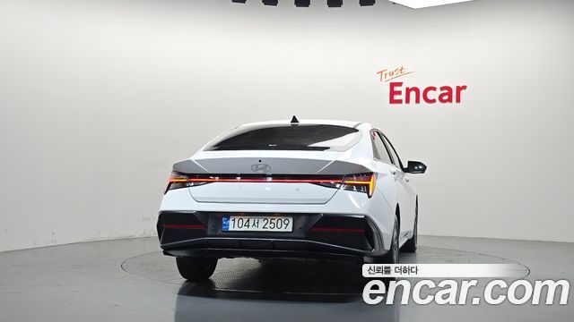 Hyundai AVANTE 2024 — photo 4