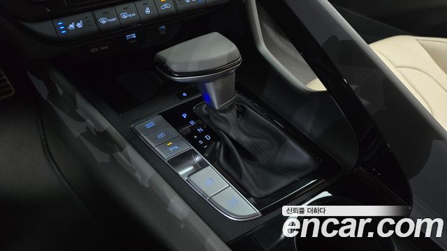 Hyundai AVANTE 2024 — photo 12