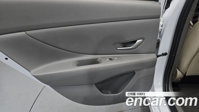 Hyundai AVANTE 2024 — photo 15