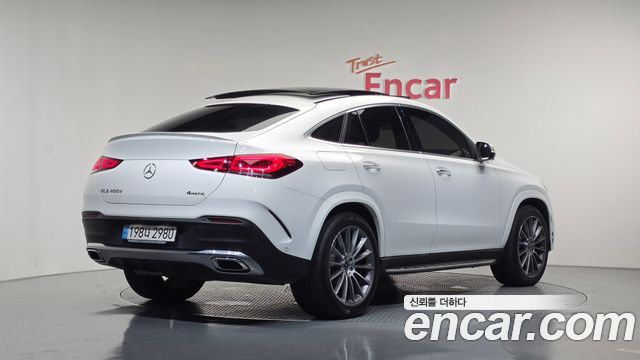 Mercedes-Benz GLE-Class 2023 — photo 2