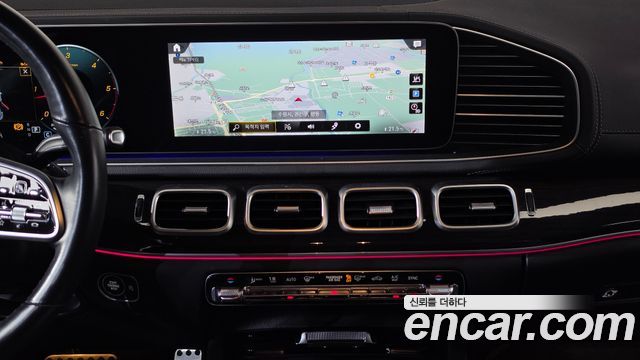 Mercedes-Benz GLE-Class 2023 — photo 14
