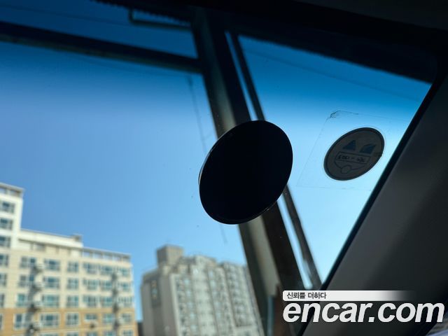 Hyundai AVANTE 2012 — photo 17