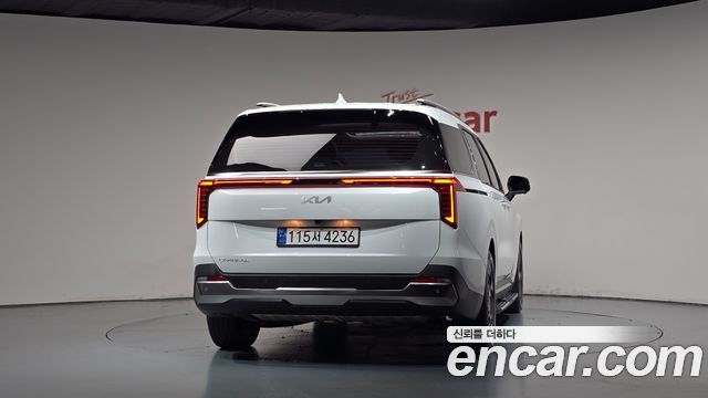 Kia Canival 2025 — photo 4