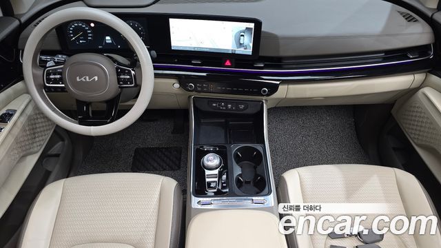 Kia Canival 2025 — photo 10
