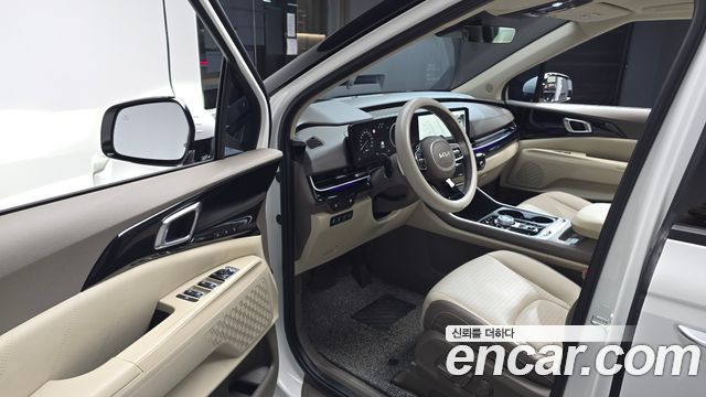 Kia Canival 2025 — photo 13