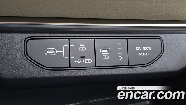 Kia Canival 2025 — photo 19