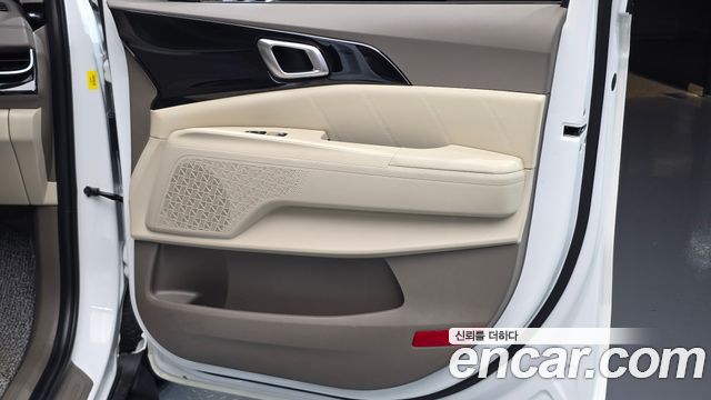 Kia Canival 2025 — photo 15