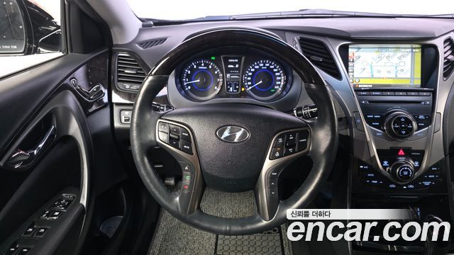 Hyundai Grandeur 2014 — photo 19