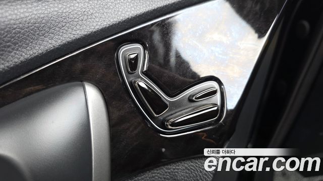 Hyundai Grandeur 2014 — photo 24