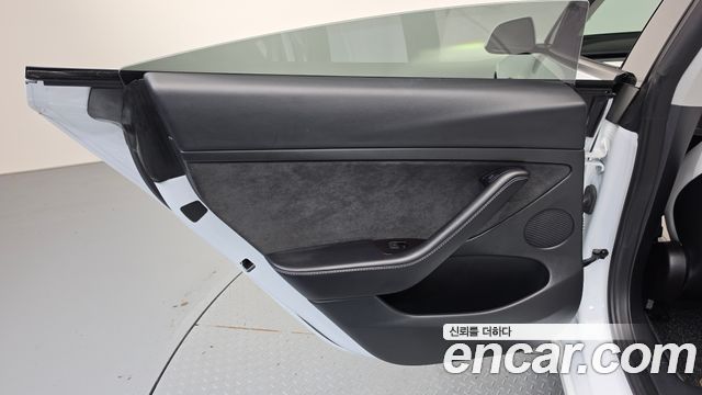 Tesla Model 3 2022 — photo 15