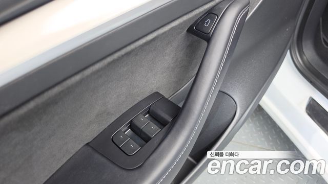 Tesla Model 3 2022 — photo 28