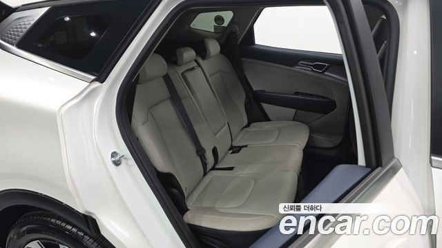 Kia Sportage 2022 — photo 18