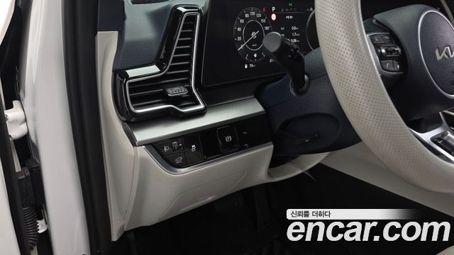 Kia Sportage 2022 — photo 19