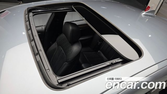 BMW 5-Series 2017 — photo 19