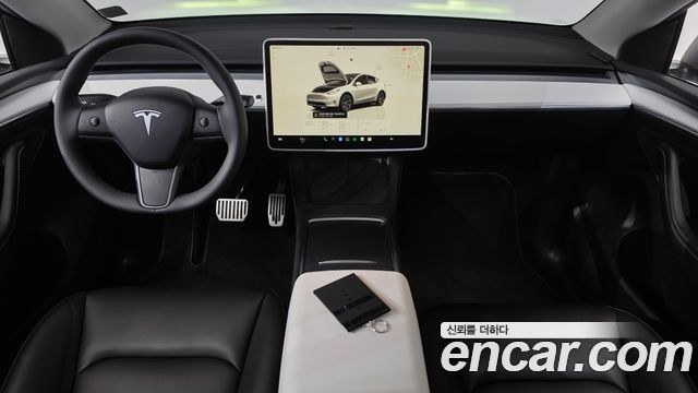 Tesla Model Y 2024 — photo 10