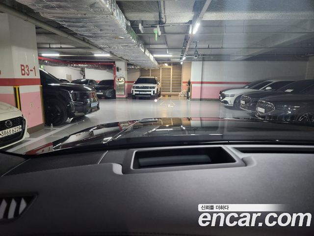Hyundai Santafe 2025 — photo 10