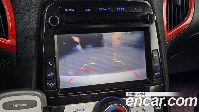 Hyundai Genesis 2010 — photo 16