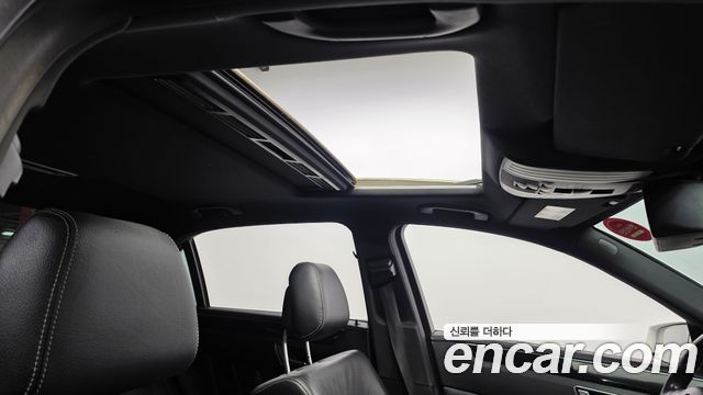 Mercedes-Benz E-Class 2016 — photo 20