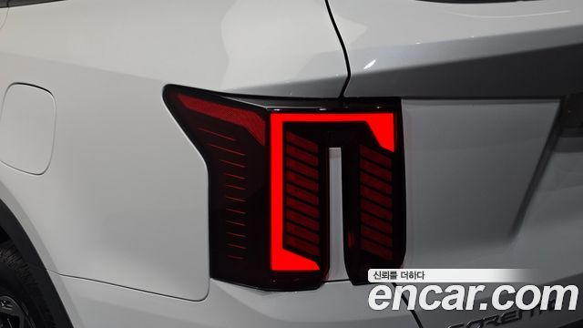 Kia Sorento 2025 — photo 9