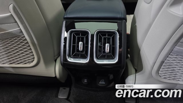Kia Sorento 2025 — photo 42