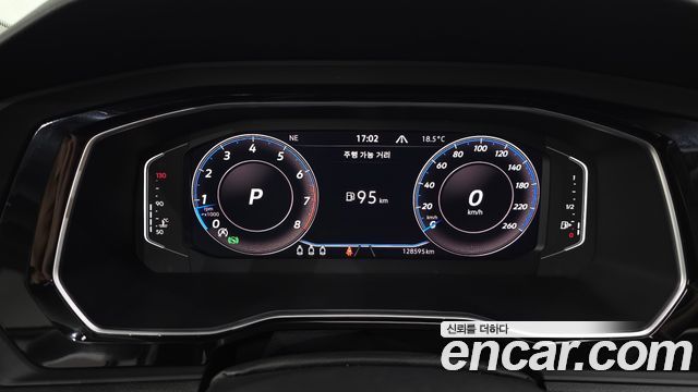 Volkswagen Jetta 2021 — photo 11