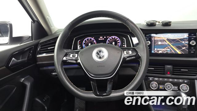 Volkswagen Jetta 2021 — photo 18
