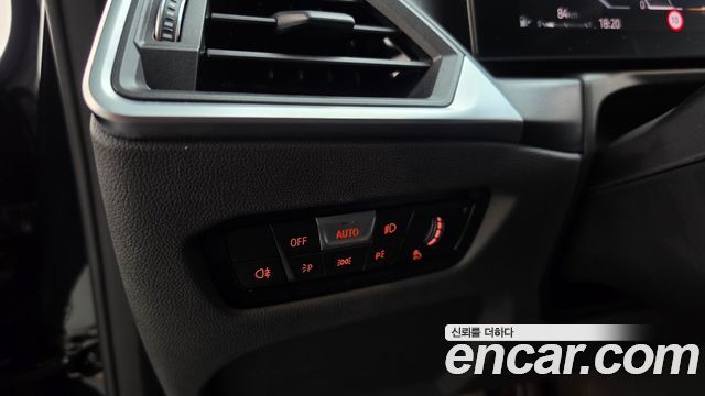 BMW 2-Series 2023 — photo 19