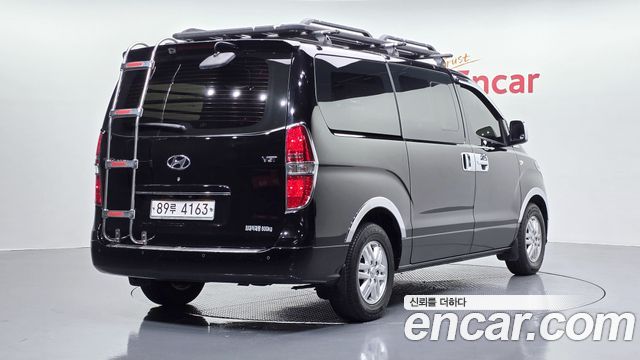 Hyundai Starex 2019 — photo 2