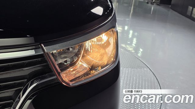 Hyundai Starex 2019 — photo 8