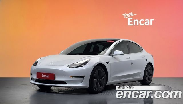 Tesla Model 3 2020 — photo 1
