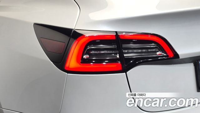 Tesla Model 3 2020 — photo 9