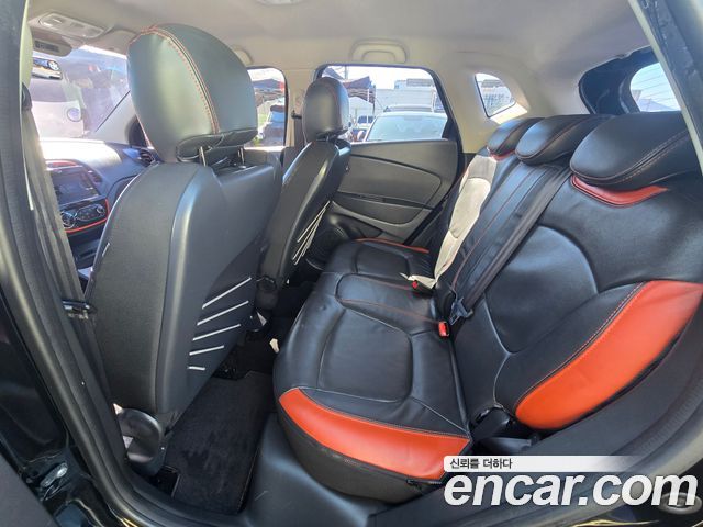 Renault Korea QM3 2016 — photo 11