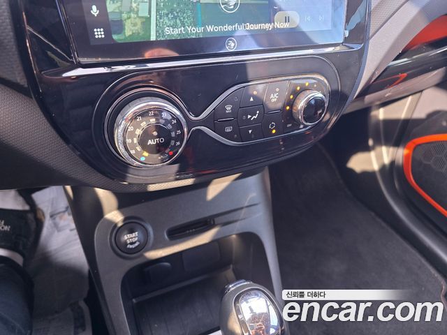 Renault Korea QM3 2016 — photo 15