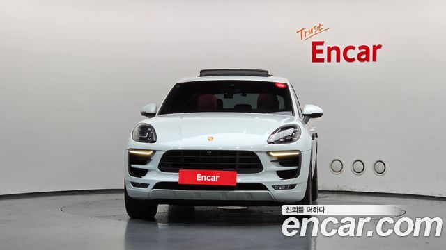Porsche Macan 2017 — photo 3