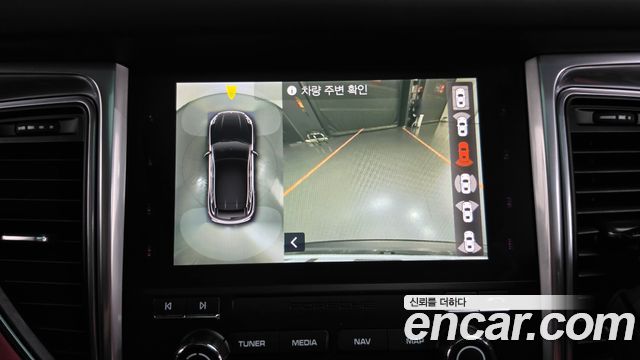 Porsche Macan 2017 — photo 15