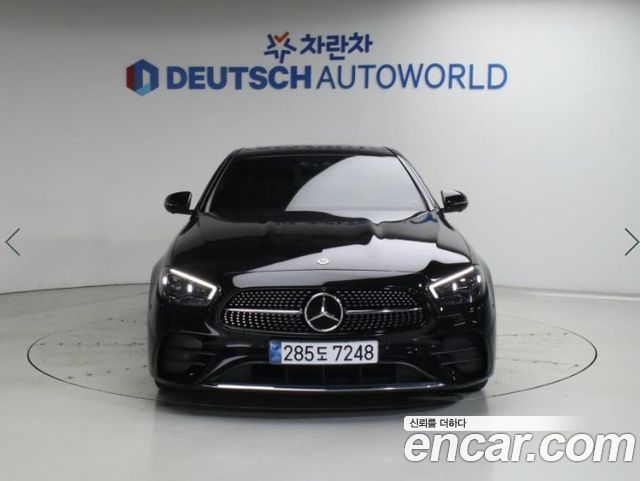 Mercedes-Benz E-Class 2023 — photo 3