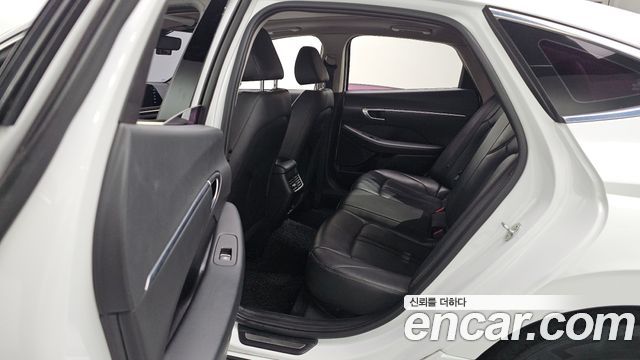 Hyundai Sonata 2020 — photo 19