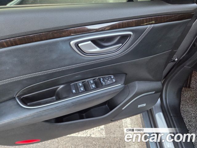 Renault Korea SM6 2016 — photo 7