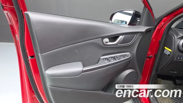 Hyundai Kona 2018 — photo 14
