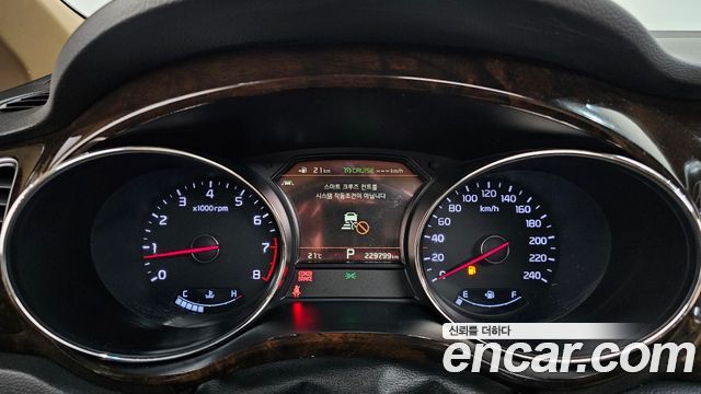 Kia Canival 2019 — photo 8