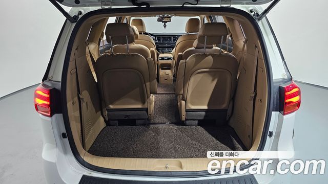 Kia Canival 2019 — photo 19