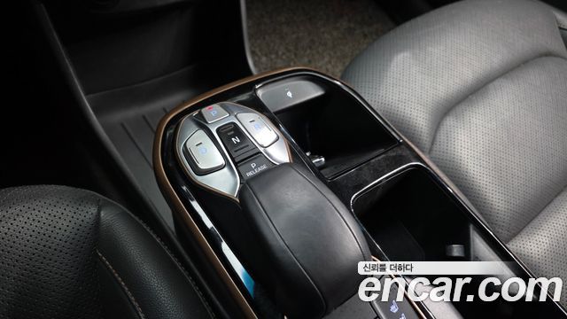 Hyundai Ioniq 2018 — photo 12