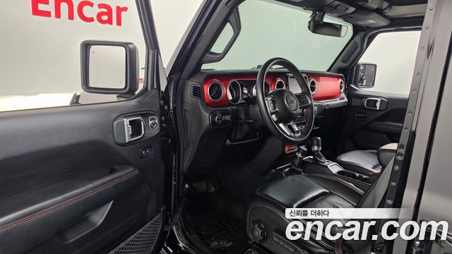 Jeep Wrangler 2018 — photo 13