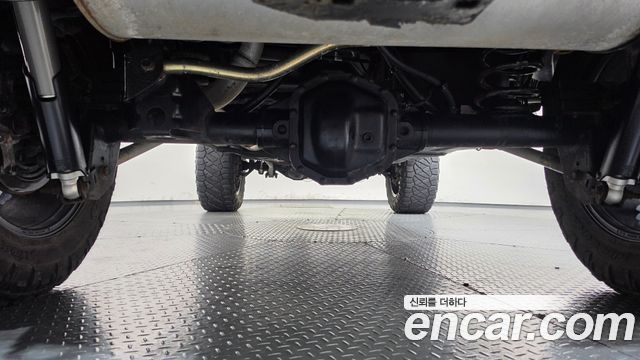 Jeep Wrangler 2018 — photo 23