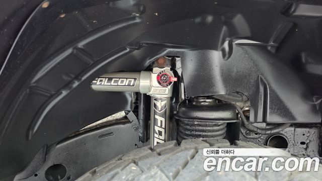Jeep Wrangler 2018 — photo 25